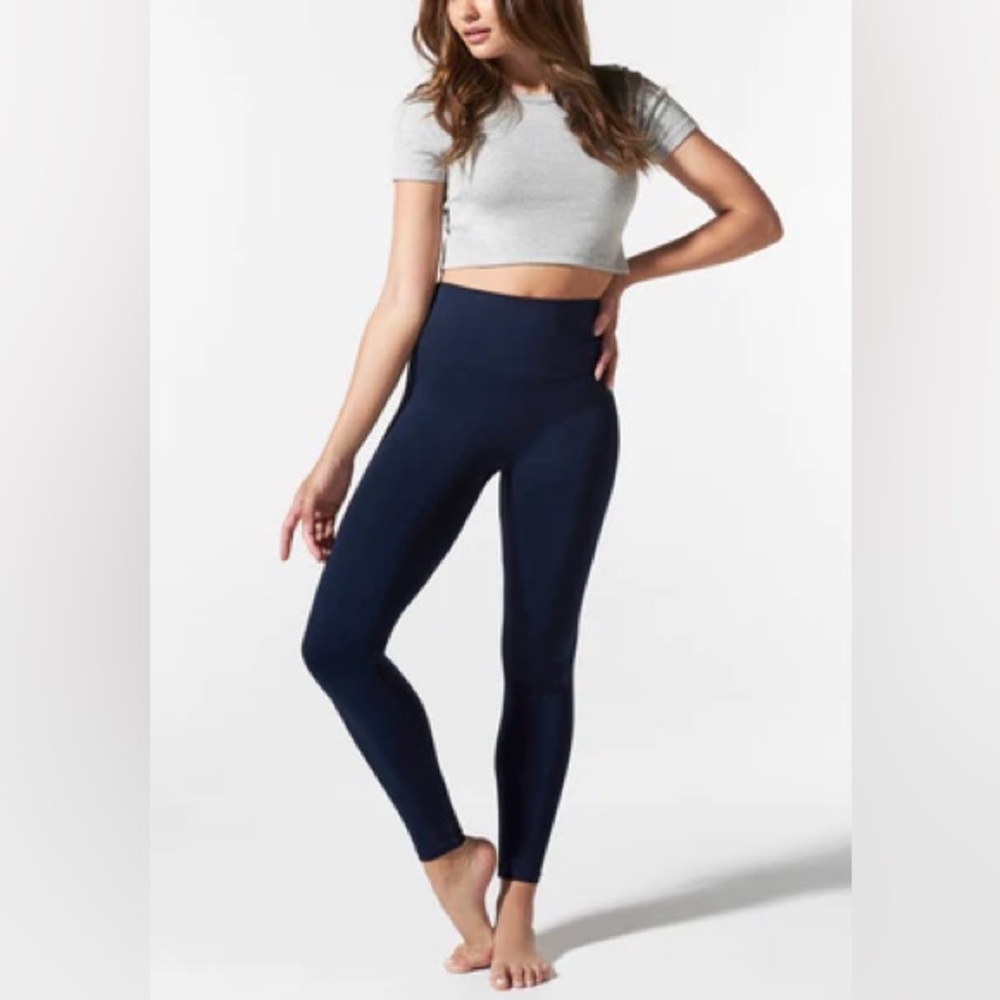 BLANQI EVERYDAY
Hipster Support Leggings